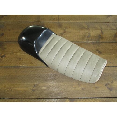 C.Racer Selle brun délavé CX500 Diamond Tuck N' Roll 63