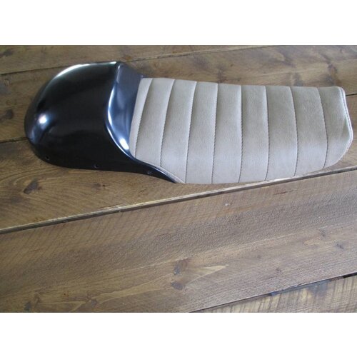 C.Racer CX500 Seat Diamond Washed Tuck 'N Roll Brown 63