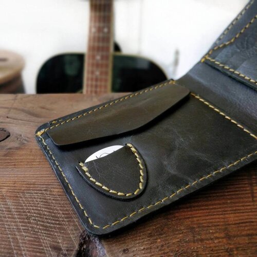 Trip Machine Wallet Black Lucille