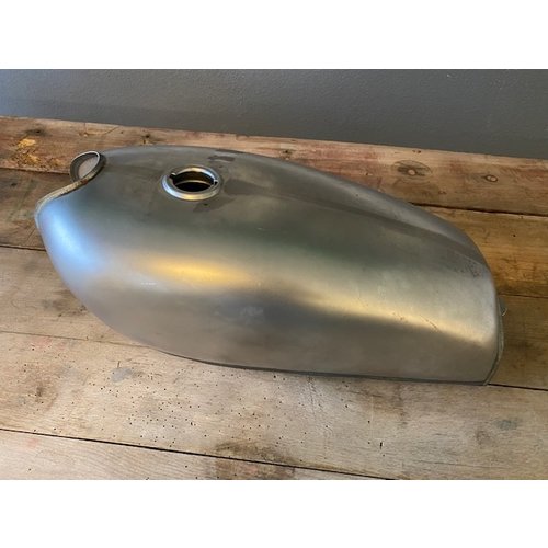 Caferacer Benzinetank XF125 Style Type 12