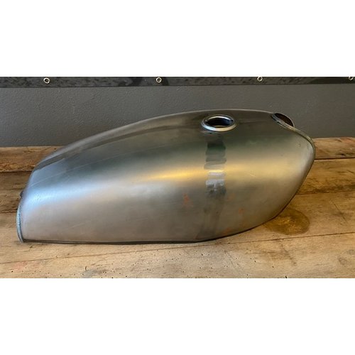 Caferacer Benzinetank XF125 Style Type 12