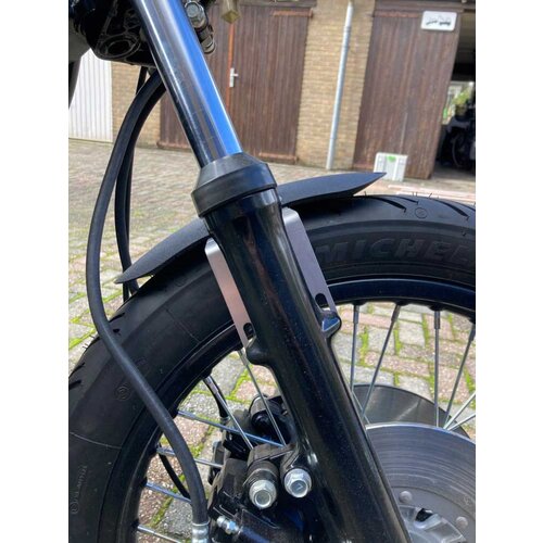 RMR Voorspatbord Suzuki GS550(E) 1977-1979