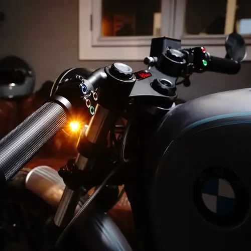 Rebelmoto BMW Gabelmuttern für 38,5mm Gabeln | Schwarz | Modell wählen