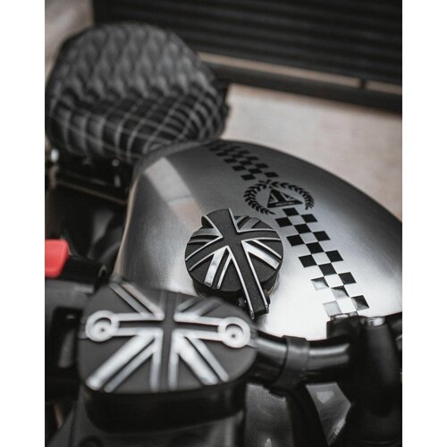 Motone Black Jack Union Jack Monza-Petset Voor Triumph En Hd | Contrastgepolijst