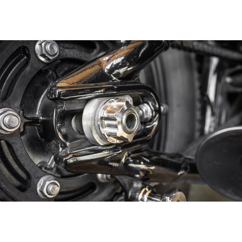 Motone De Gaffer | Achterasmoer | Titaan | Gesponnen Afwerking