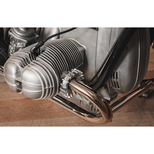 Motone Bmw Boxer Big Fin Exhaust Nut Clamps | Aircooled Airhead | Pair | Vintage Shotblast Or Black Or Contrast Black/Polished Or Polished