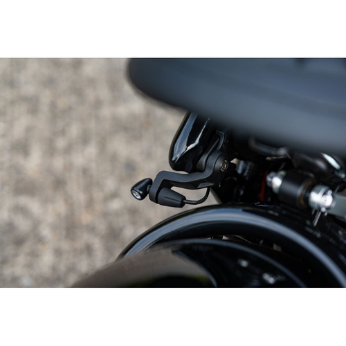 Motone Pico Multi LED 3 in 1 Feu Arrière / Feu Stop / Clignotants | Paire | Noir | M8
