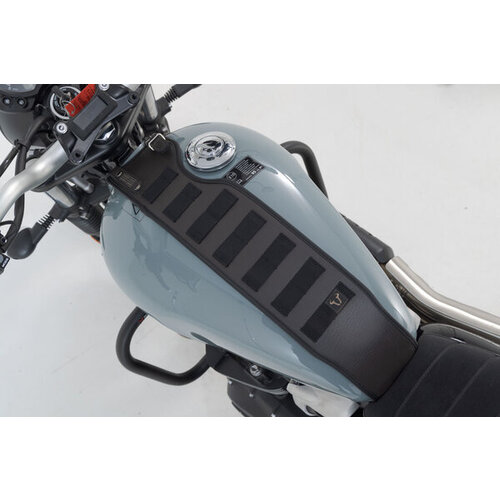 SW-Motech Legend Gear Tank Strap SLA | Triumph Models