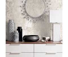 Behang betonlook met grove metallic details W78222