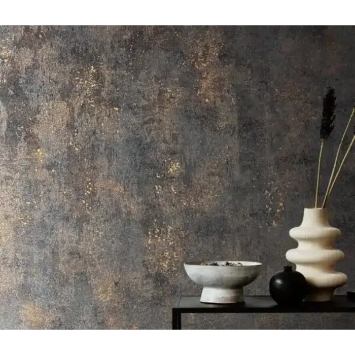 Behang met metallic betonstuc look 34270