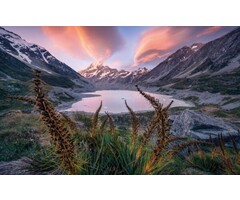 Fotobehang Momentum Lord of the Mountains