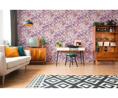 Vliesbehang met lichte structuur en bloemenpatroon - paars, oranje, roze
