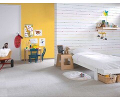 Gestreept kinderkamer behang met hart - kleurrijk, wit, rood