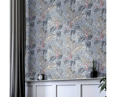 Behang met bladeren en bloemen