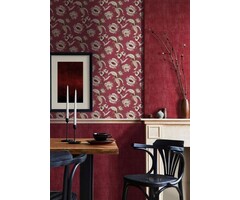 Behang met bladeren en bloemen