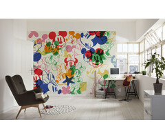 Into Wonderland – Disney Mickey and Minn