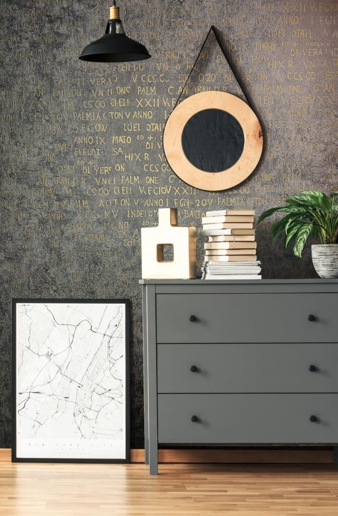 Behang met gouden letters  6824-50