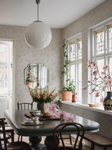 Dreamy Escape; design 4257 – Vintage Rose