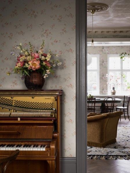 Dreamy Escape; design 4259 – Vintage Rose