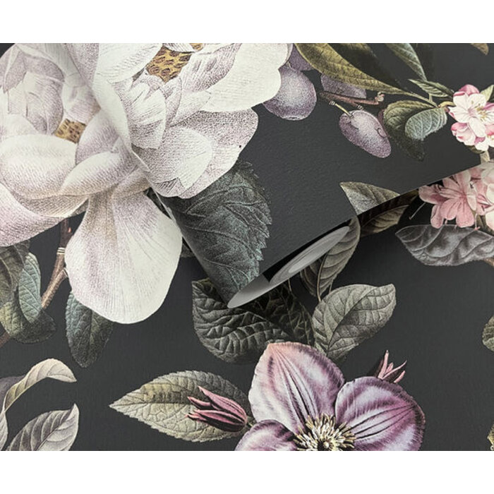 Tales of the Manor - Pendula Charcoal