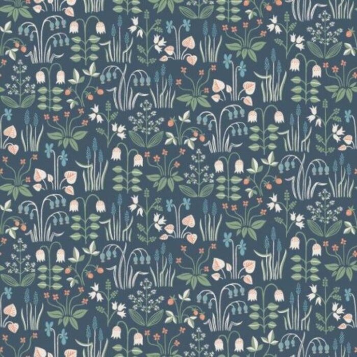 In Bloom design 7215 – Strawberry Field