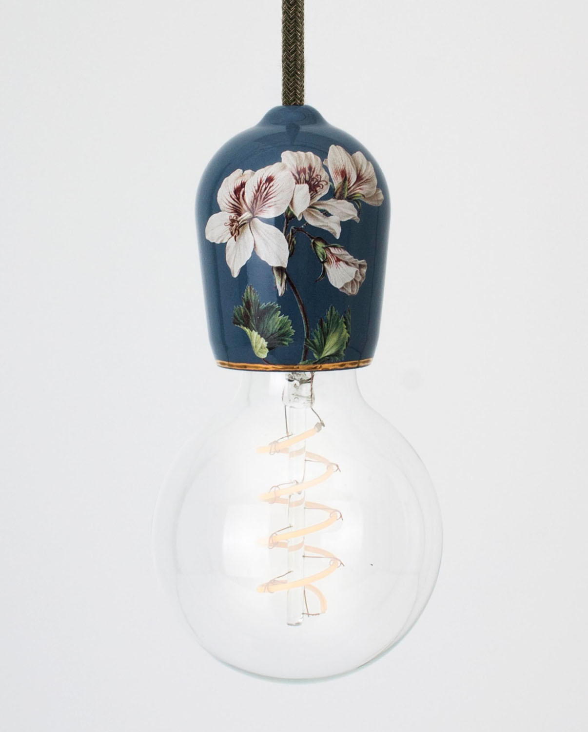 Hommage Department Hd104Blsgn Lamp Met Schakelaar Flowers O6 X H85 Cm Blauw hommage department kopen in de aanbieding Hommage Department Hd104Blsgn Lamp Met Schakelaar Flowers O6 X H85 Cm Blauw hommage department kopen in de aanbieding