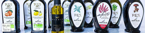 Flavored olive oils