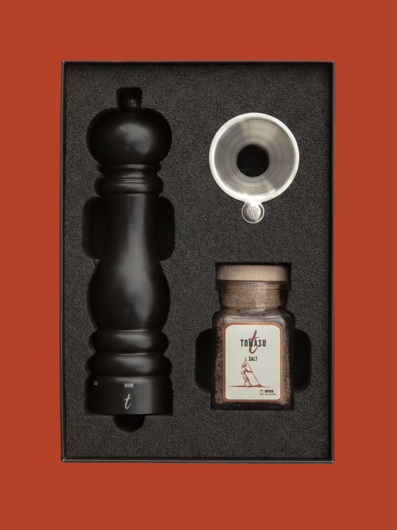 Tomasu & Peugeot Zoutmolen