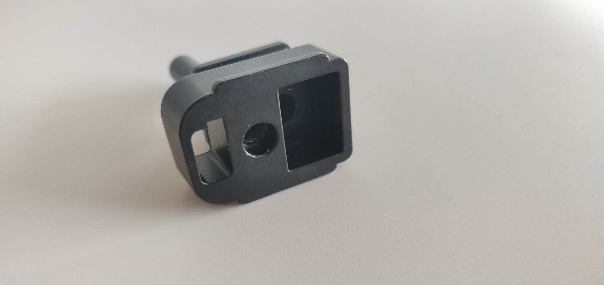 Hi-Capa 5.1 Magazine Base Mount