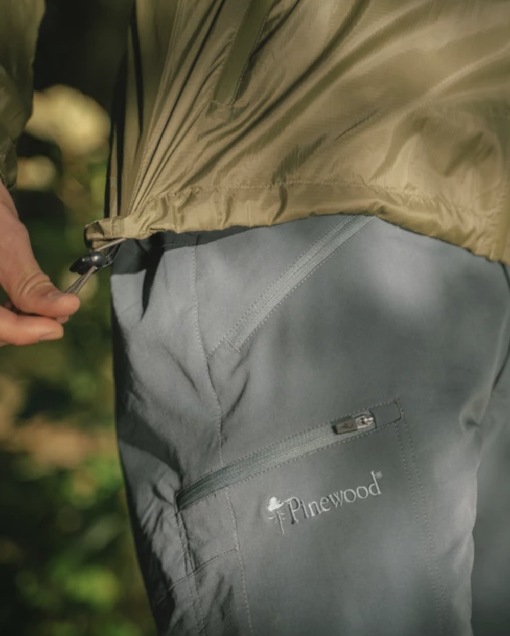 Abisko Korte Wandelbroek (Klavergroen)