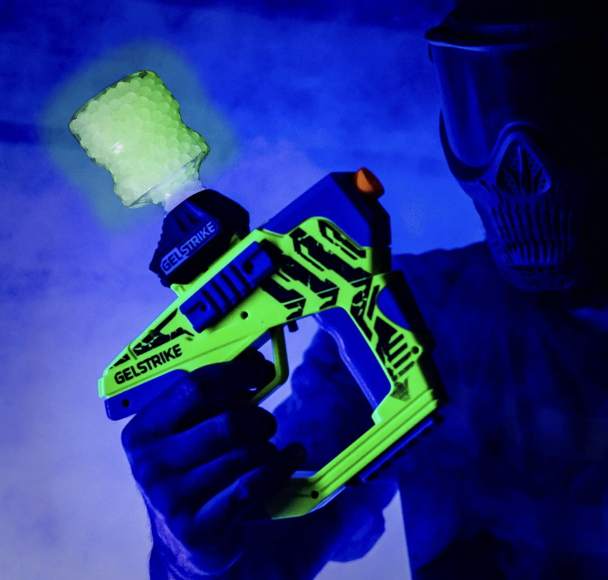 Universal UV Glow In The Dark Feedneck