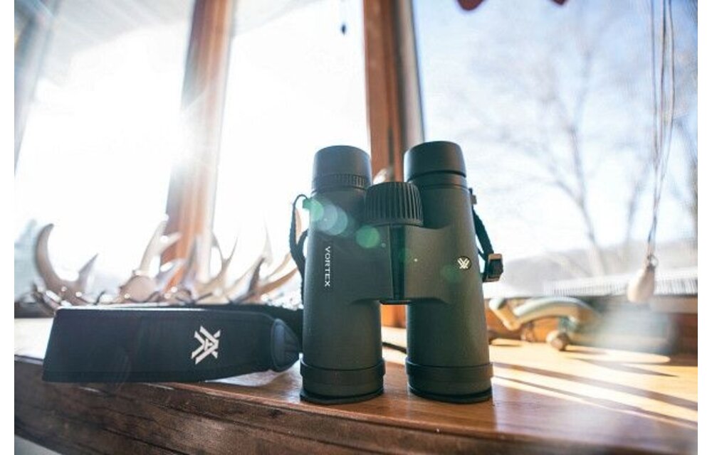 Binocular Triumph HD 10x42
