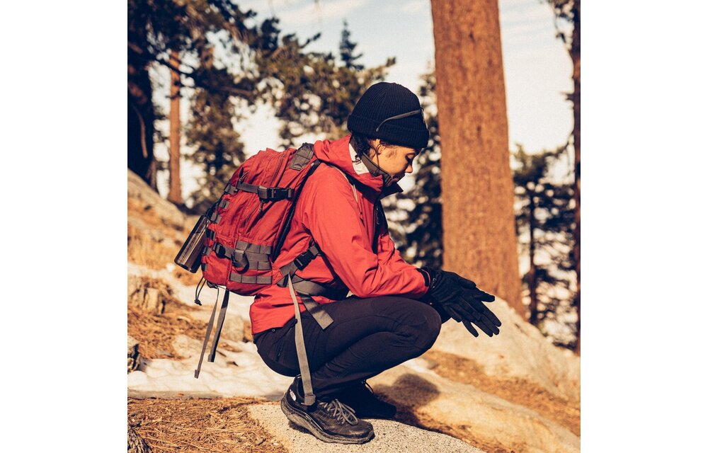 Squall Women's Hardshell Jacket (Crimson Sky)