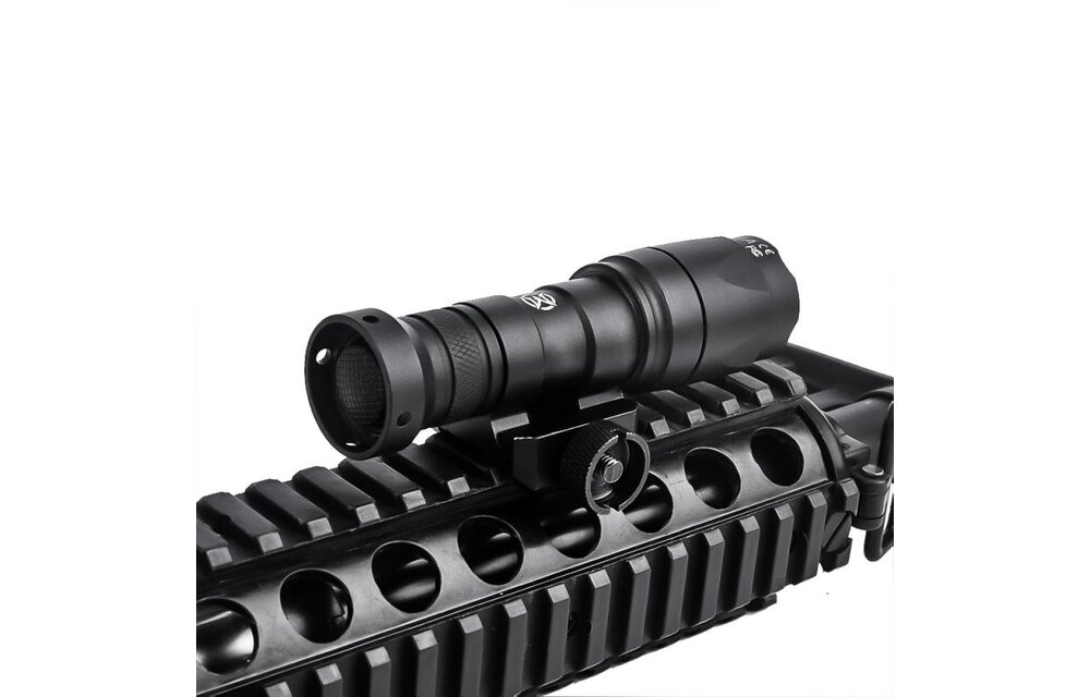 M300A Mini Scout Flashlight (Black)