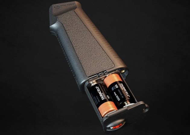 CR123 Battery Grip for MTW