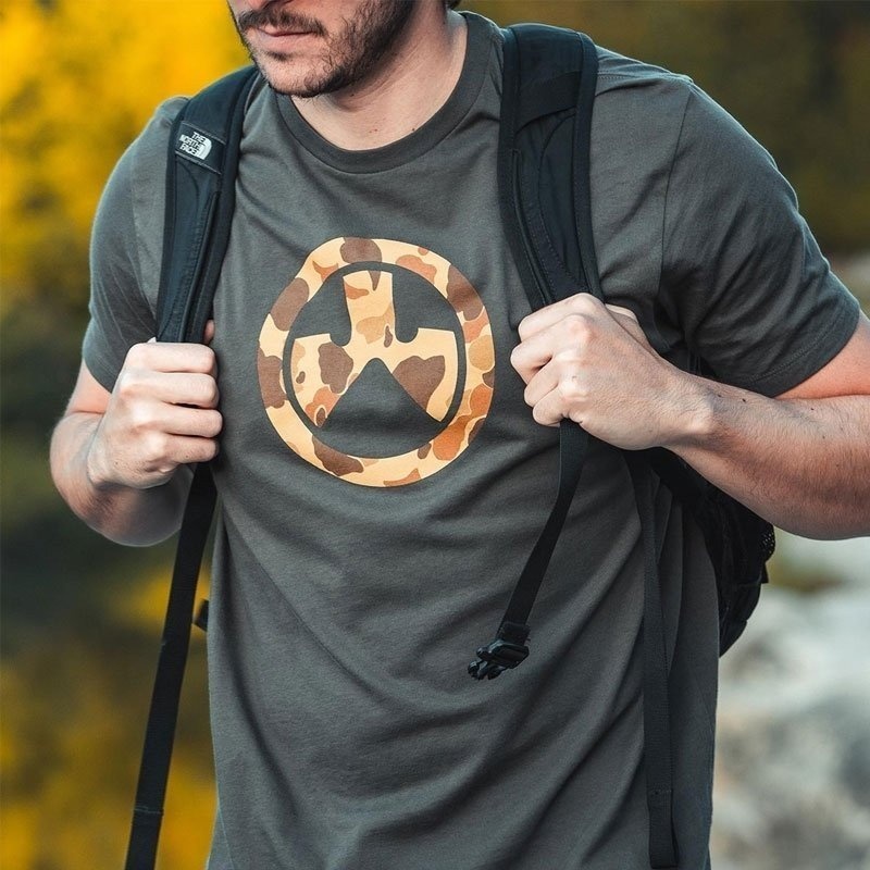 Raider Icon Camo Logo T-Shirt (Charcoal)