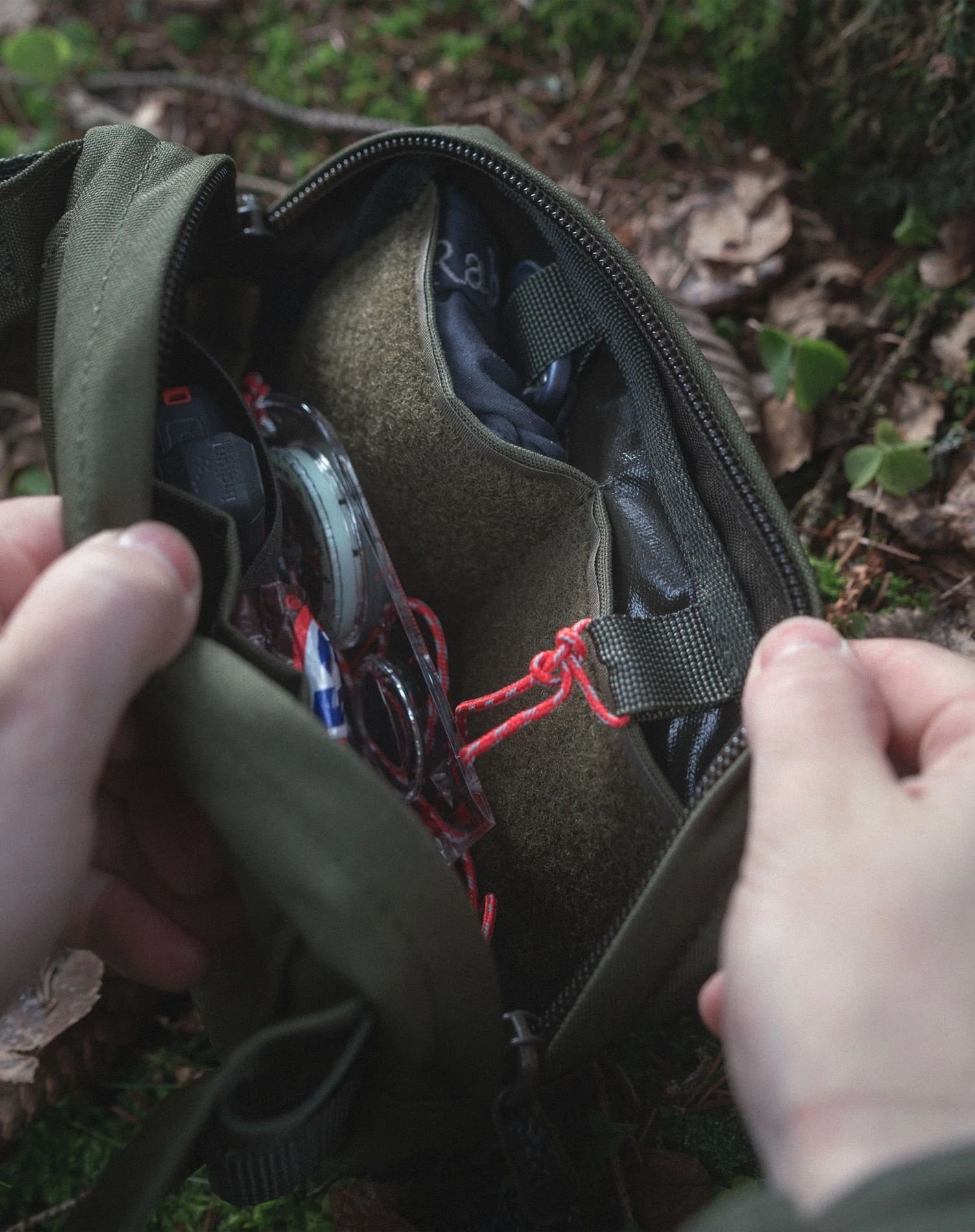 Kukkaro Hip Pack (Coyote)