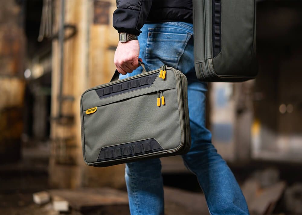 Range Bag 18L with Integrated Maintenance Mat (Dark Green)