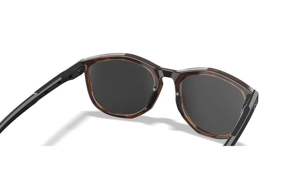 BRAVO Captivate Polarized Grey (Gloss Tortoise / Gloss Black)
