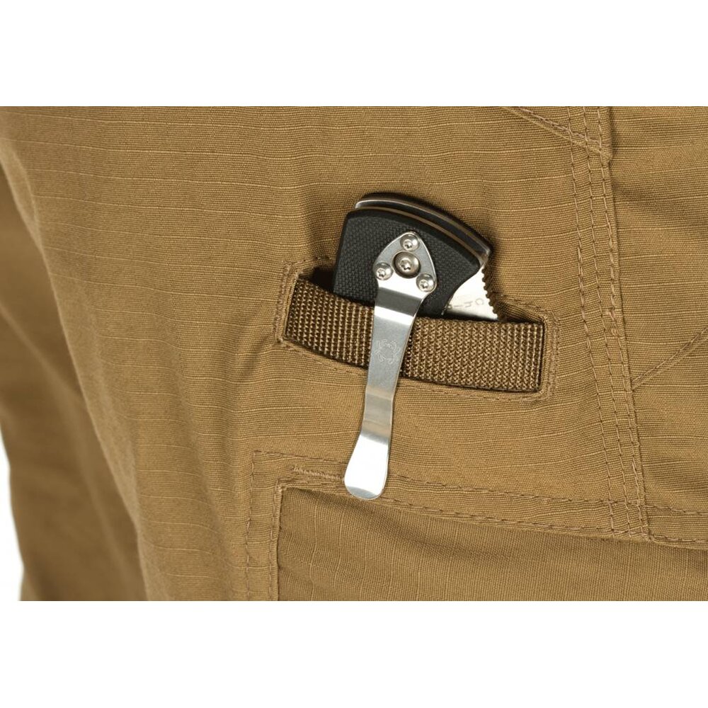 Field Short (Coyote)
