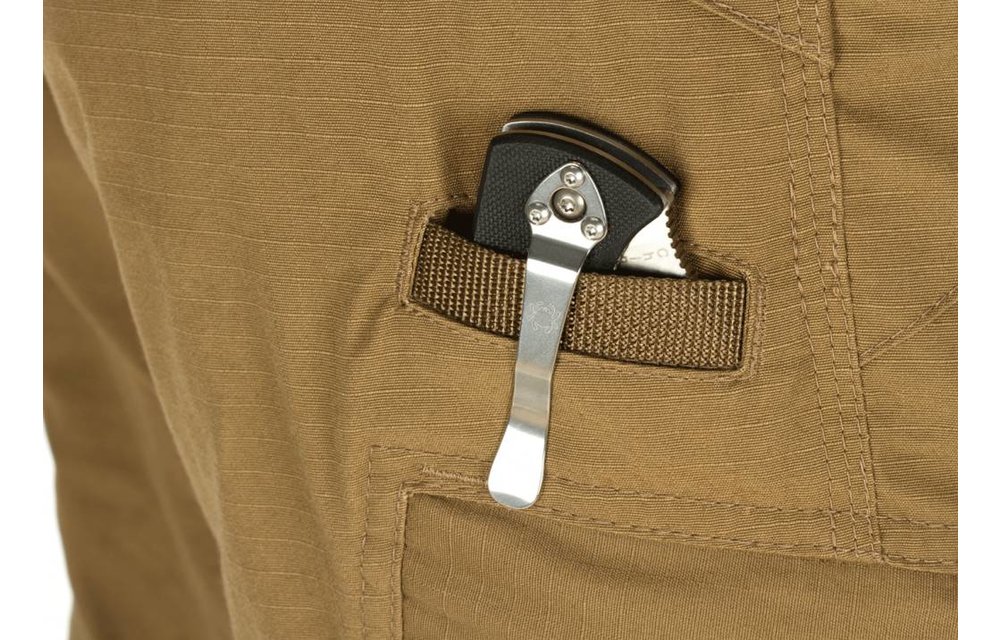 Field Short (Coyote)