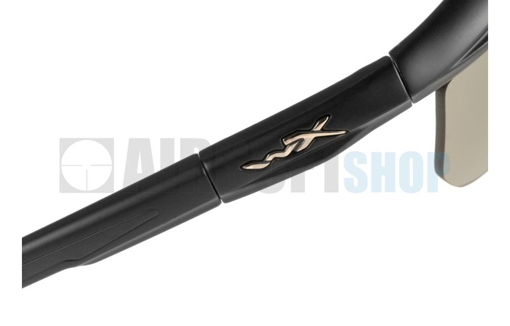 Saber Advanced Smoke (Black Frame)
