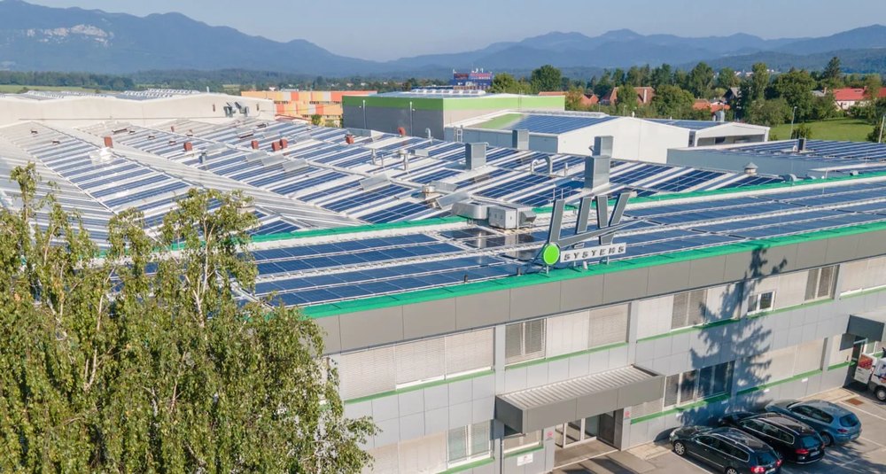 Proizvodnja v Postojni, Slovenija